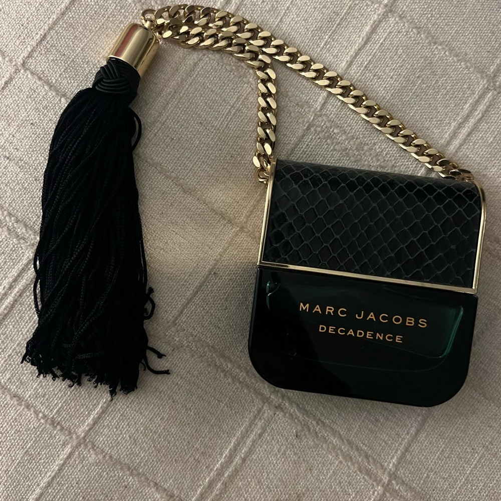 Marc Jacobs perfume